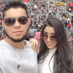 Meet your Posher, Priscila